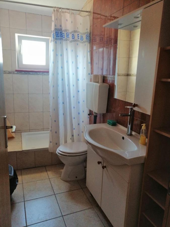 Apartmani Trupeljak Mandre Buitenkant foto
