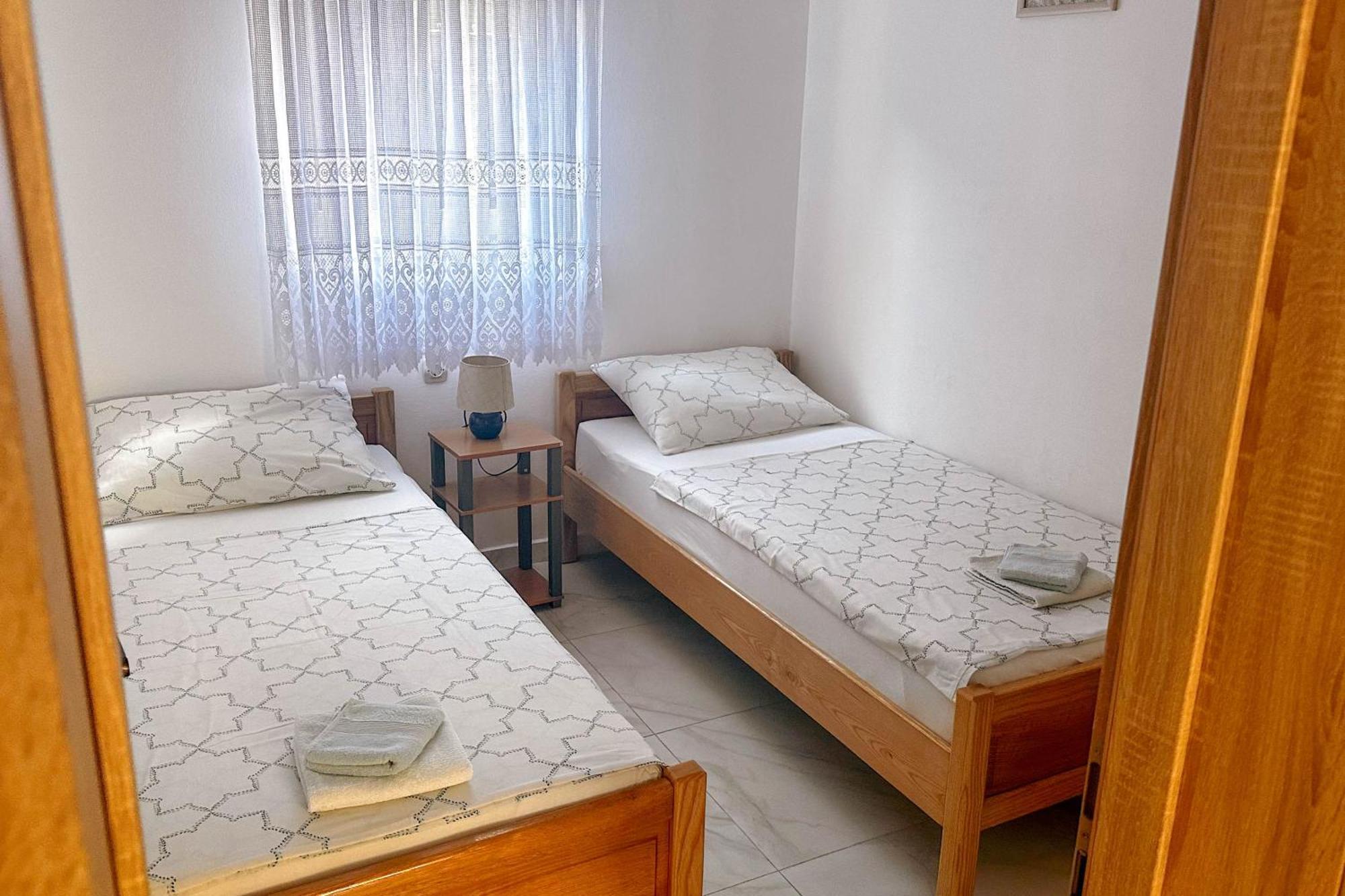 Apartmani Trupeljak Mandre Kamer foto